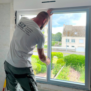 Dépannage entretien menuiserie