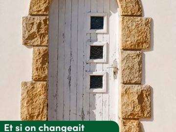 🚪 Une porte d'entrée fatiguée par le temps, une couleur dépassée et c'est toute la façade qui perd de son éclat.

Regardez ce changement radical :

🔙 Avant :...